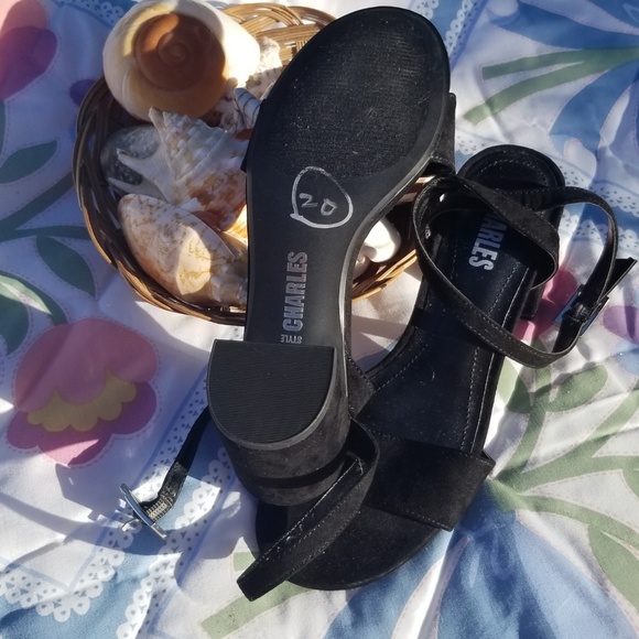 Style Charles Wedge Strappy Sandal NWOB 6 M Black - Picture 3 of 5